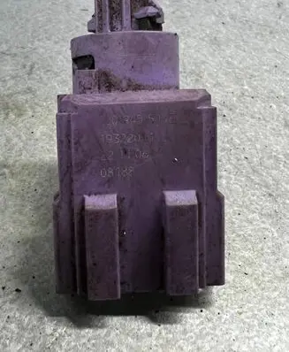 Volkswagen Transporter - Caravelle T5 Brake pedal sensor switch 1J0945511E