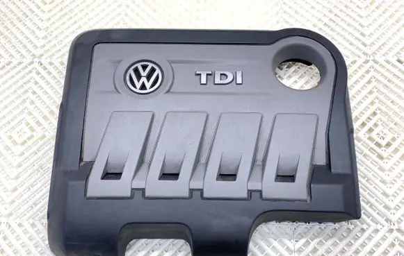 Volkswagen Sharan Engine cover (trim) 03L103925R