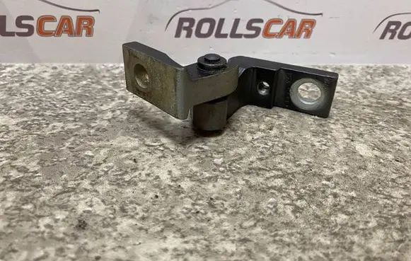 Audi A6 S6 C6 4F Front door upper hinge XS4