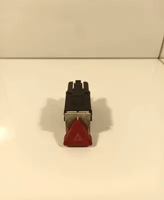 Volkswagen PASSAT B6 Hazard light switch 3C0953509 24306029