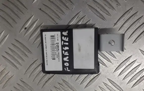 Subaru Forester SH Door central lock control unit/module 8825FG010