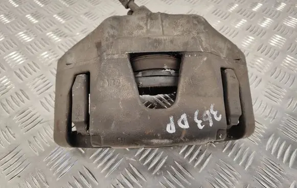 Volvo V40 Front brake caliper