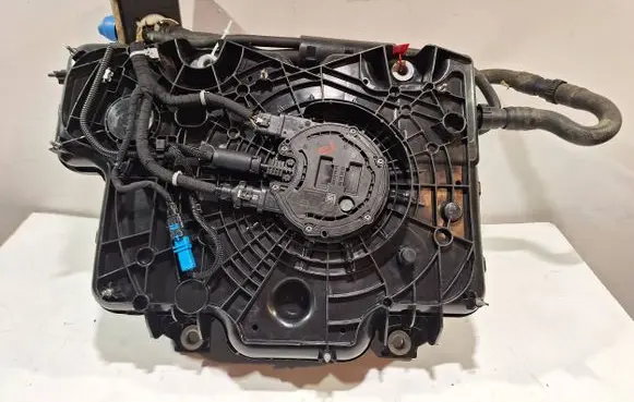 Opel Movano B AdBlue liquid reservoir 172A21576R