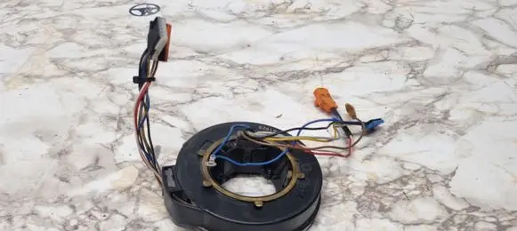 BMW 5 E39 Airbag slip ring squib (SRS ring) 601093705 1161912 6010937