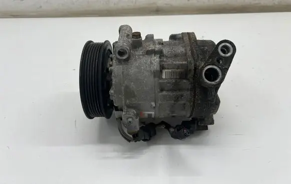 Jeep Cherokee Air conditioning (A/C) compressor (pump) P68103199AC