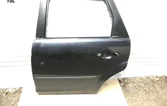 Ford Focus Rear door 1505769
