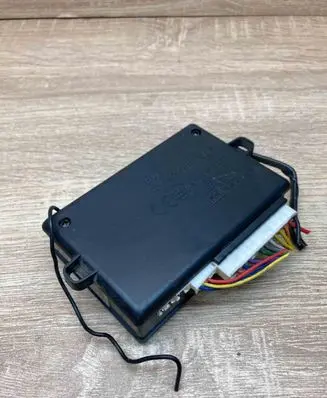 Audi A6 S6 C5 4B Alarm control unit/module 97RA0104506 WITHPLUG