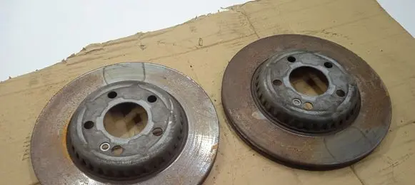 Mercedes-Benz E W213 Rear brake disc A0004231812