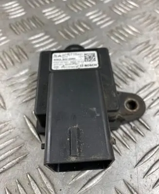 Peugeot 3008 II Start/Stop control module 9677871680