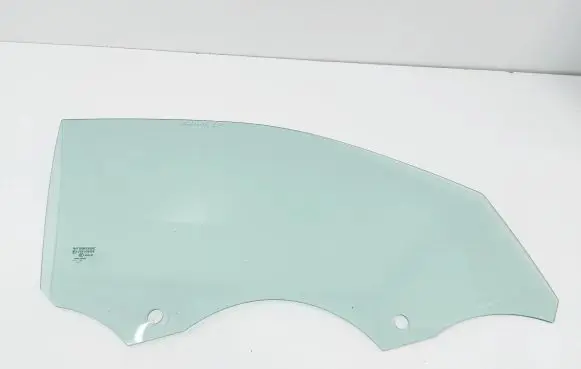 Opel Mokka B Front windscreen/windshield window 