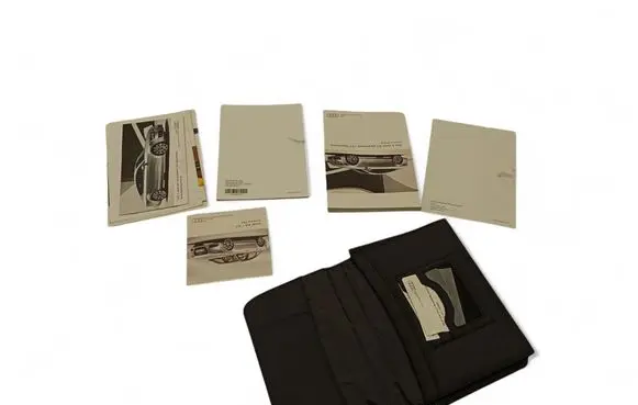 Audi A7 S7 4G Owners service history hand book 