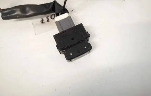 Nissan Murano Z50 Seat heating switch