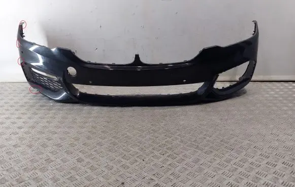 BMW 5 G30 G31 Front bumper 51118064928 51118069076