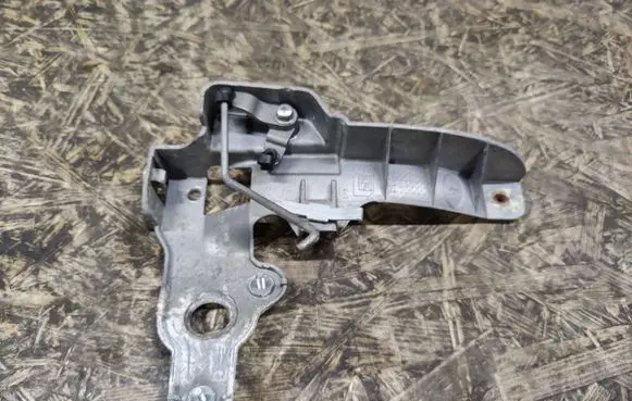 Maserati Quattroporte Front door exterior handle/bracket 15059
