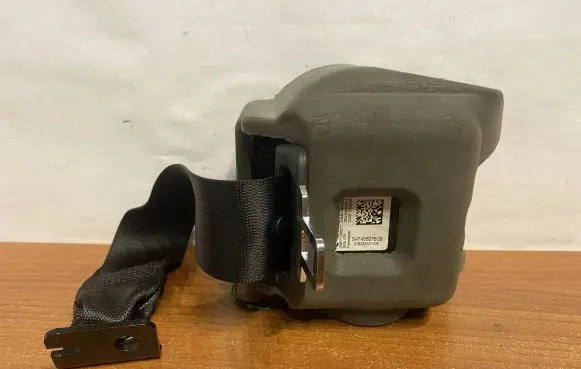 BMW 1 F40 Rear seatbelt 20B332KA1245 S4745627809