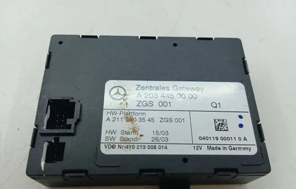 Mercedes-Benz C W203 Gateway control module A2115403545 A2034450000