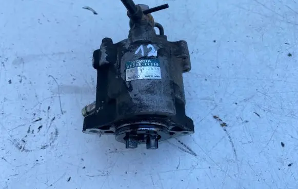 Toyota Avensis T220 Vacuum pump 2930027010