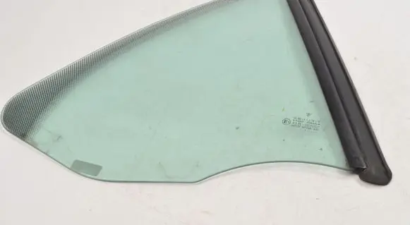Porsche 911 996 Rear door window glass 