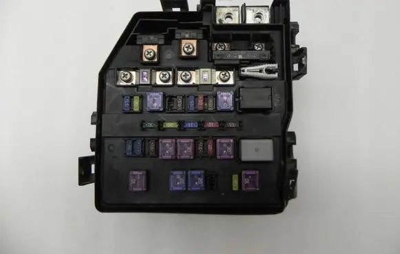 Honda CR-V Fuse box set 38250SWYE01
