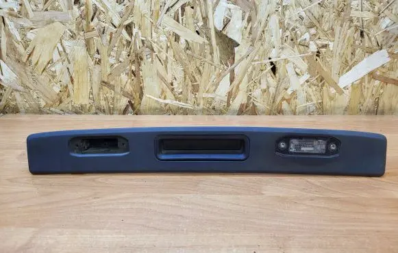 Volvo XC70 Number plate light 31301163 31301162
