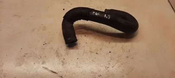Opel Zafira A Engine coolant pipe/hose 24413977