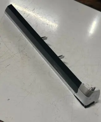Porsche Cayenne (92A) Front door trim bar 7P5867409