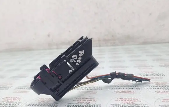 Volkswagen Touran I Rear door wiring loom 1K0937722D