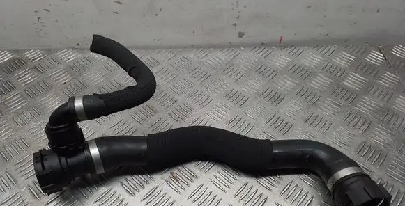 Air intake hose/pipe