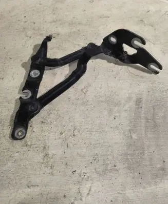Audi A6 S6 C5 4B Tailgate/trunk/boot hinge 4b5827302f