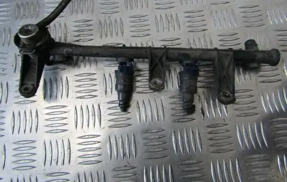 Renault Megane I Fuel main line pipe 7700864726 866313