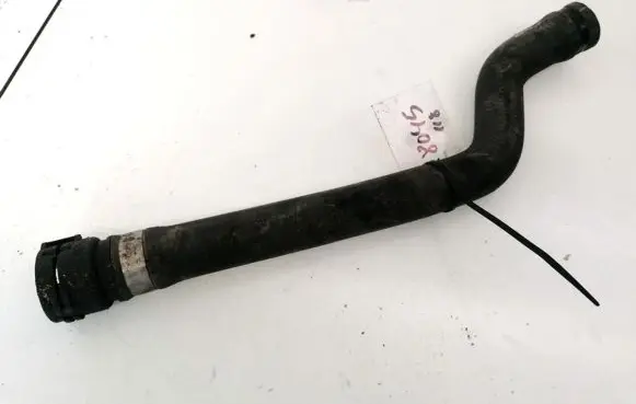 BMW 5 E39 Engine coolant pipe/hose