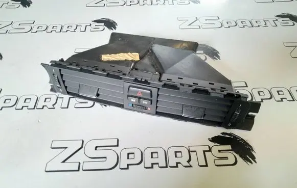 BMW 3 E90 E91 Dash center air vent grill 6924082A 14482110