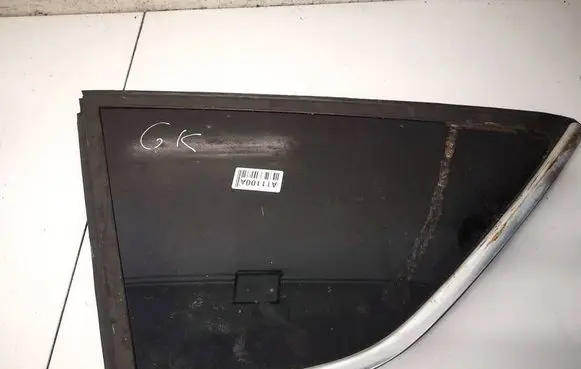 Ford Kuga I Rear side window AS3