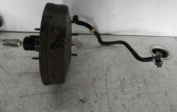 Nissan Almera Tino Brake booster 47210BM410