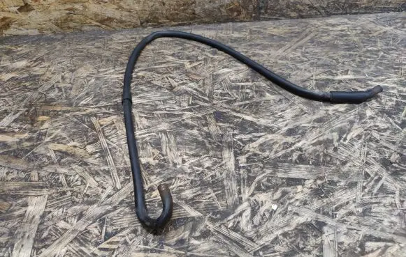 Nissan 240ZX, 280ZX, 300ZX Engine coolant pipe/hose