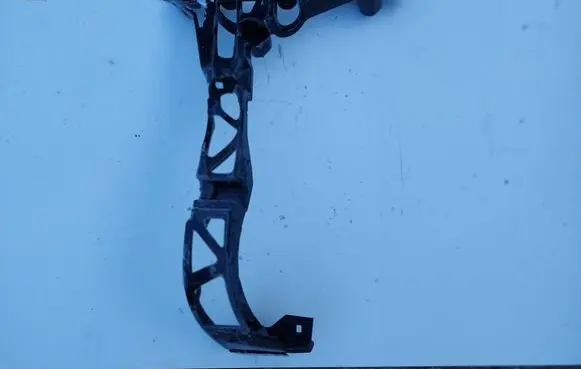 Mercedes-Benz EQE v295 Rear bumper mounting bracket A2958854105