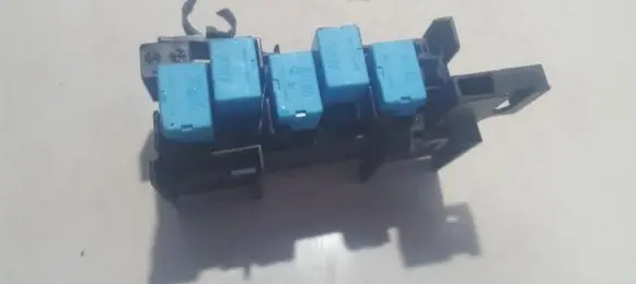 Toyota RAV 4 (XA30) Fuse box set