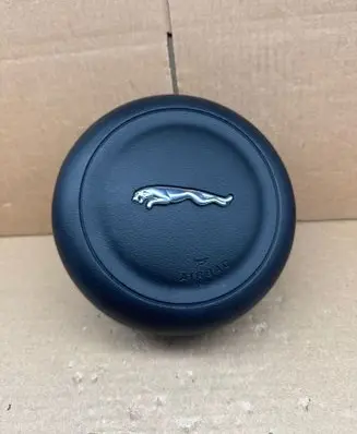 Jaguar XE Steering wheel airbag 0589P1000623 308948299N41 D1X73043B13AD