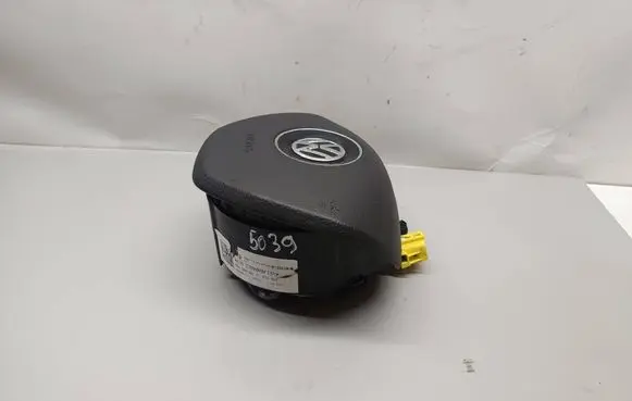 Steering wheel airbag