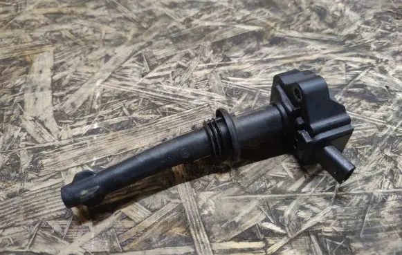 Jaguar XJL High voltage ignition coil 8W9312A366DA