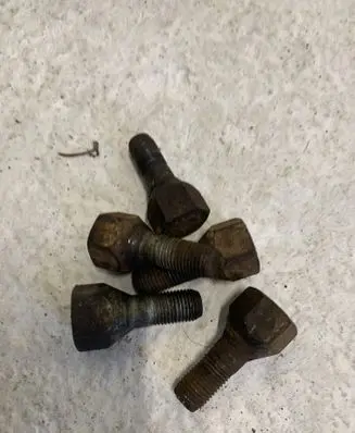 Peugeot Boxer Nuts/bolts 