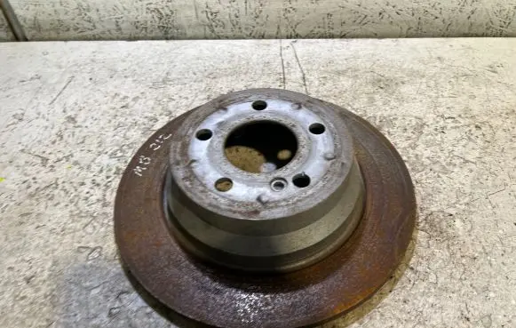Mercedes-Benz E W212 Rear brake disc