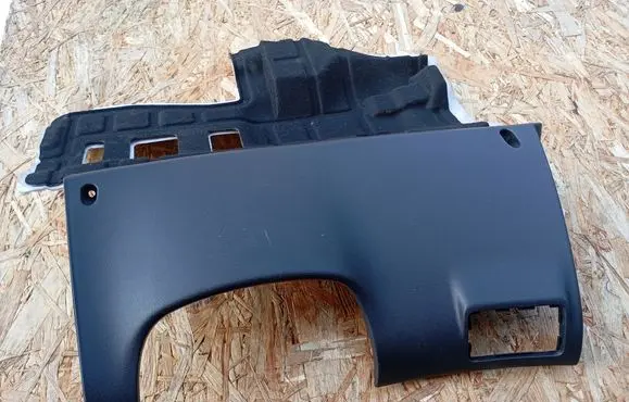 Hyundai i30 Dashboard lower bottom trim panel 847592R000