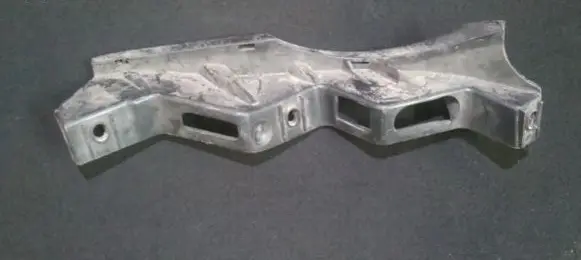 Volkswagen PASSAT B6 Front bumper mounting bracket 3c0807890