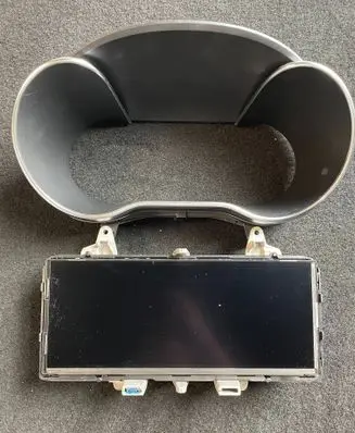 Speedometer (instrument cluster)