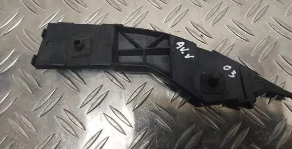 Toyota Avensis Verso Rear bumper mounting bracket 5215644020
