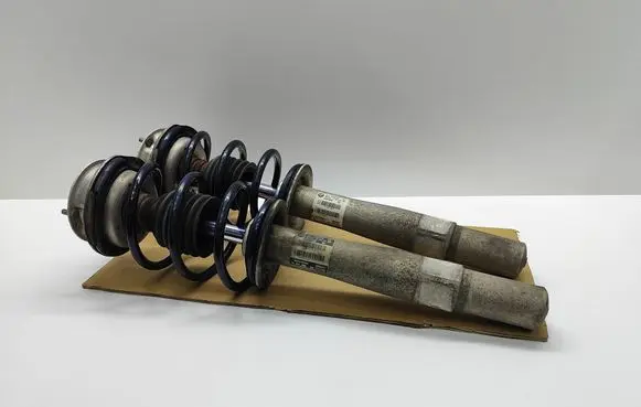 BMW 5 E60 E61 Front shock absorber with coil spring 6768797 676879704 31316768797