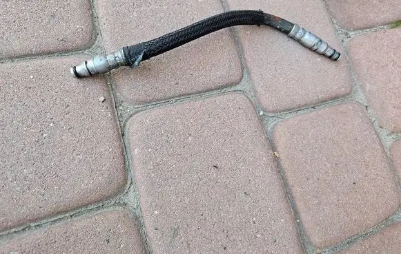 Opel Corsa F Clutch pipe/line OPELCZESCI.com-E68