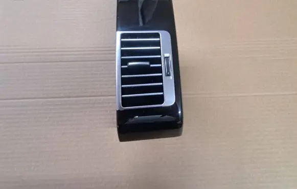 Land Rover Range Rover L405 Dashboard side air vent grill/cover trim CK52046B30AC