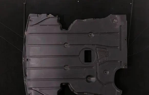 BMW 3 E90 E91 Engine splash shield/under tray 51757059387
